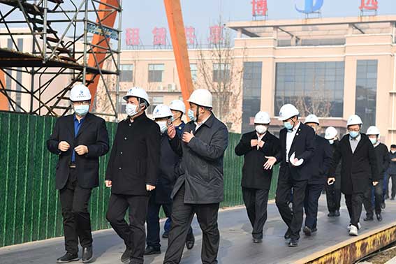 濱州市市委常委、常務(wù)副市長張偉一行來我司調(diào)研經(jīng)濟(jì)運(yùn)行、疫情防控和安全生產(chǎn)工作
